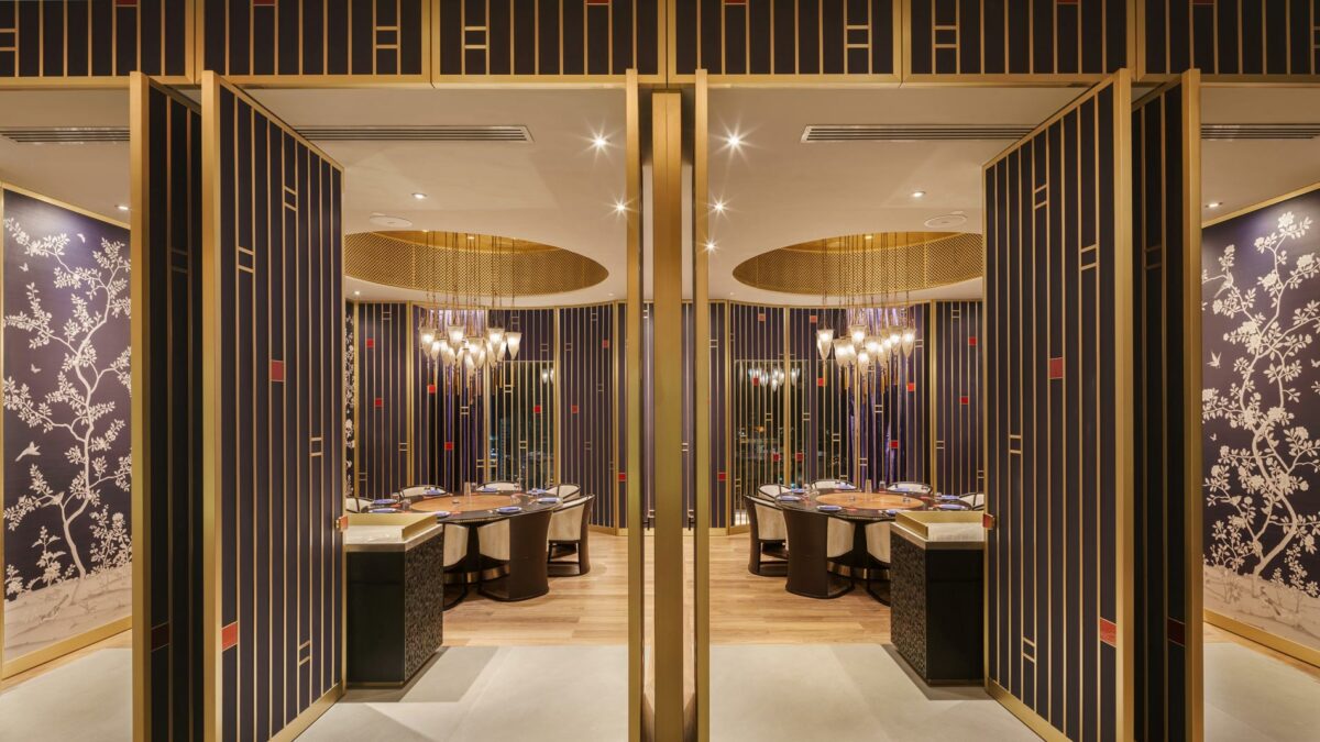 Four Seasons Hotel Kuwait con lámparas colgantes Cesendello de cristal